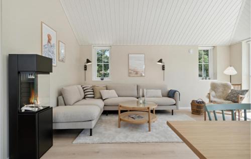 Blavand Casa | Stunning Home In Blåvand With Sauna