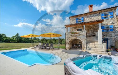 Jursici Casa | Stunning Home In Brscici