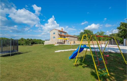 Jursici Casa | Stunning Home In Brscici