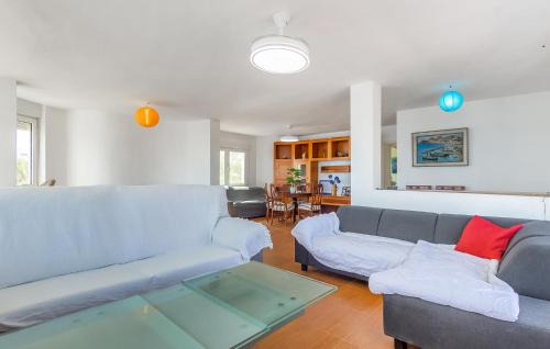 Cabo de Palos Casa | Stunning Home In Cartagena With Wifi