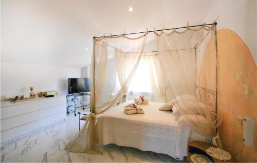 Carrara Casa | Stunning Home In Codena