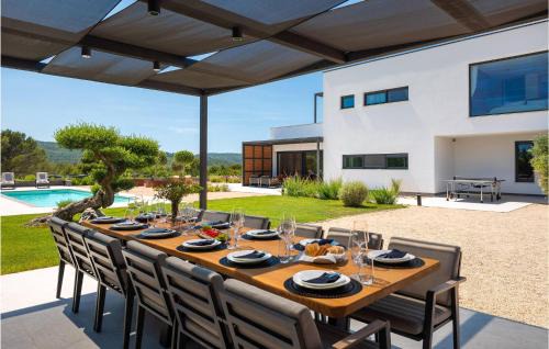 Sibenik Casa | Stunning Home In Dubrava With Sauna