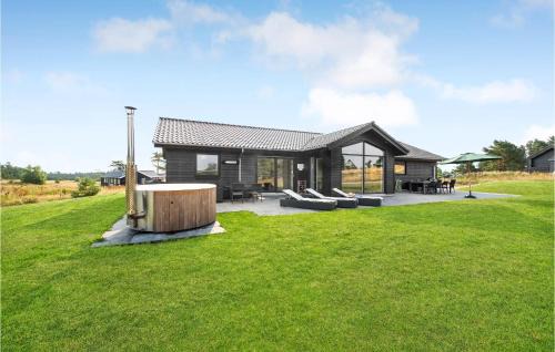 Egsmark Strand Casa | Stunning Home In Ebeltoft With Sauna