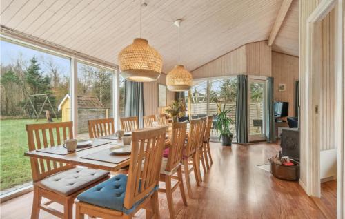 Torup Strand Casa | Stunning Home In Fjerritslev With Wifi
