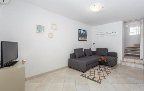 Gabonjin Casa | Stunning Home In Gabonjin With Wifi