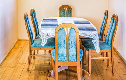 gmina Stezyca Casa | Stunning Home In Golubie With Wifi