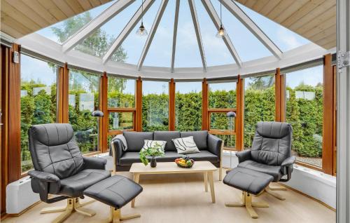 Flovt Strand Casa | Stunning Home In Haderslev With Wifi