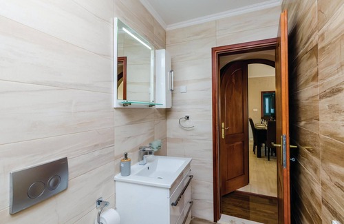 Podi Casa | Impresionante casa en Herceg Novi con.