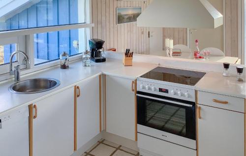 Lonstrup Casa | Stunning Home In Hjørring With Wifi