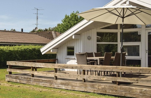 Ristinge Casa | Impresionante casa en Humble con sauna