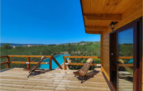 Rudine Casa | Stunning Home In Kastel Novi With Sauna