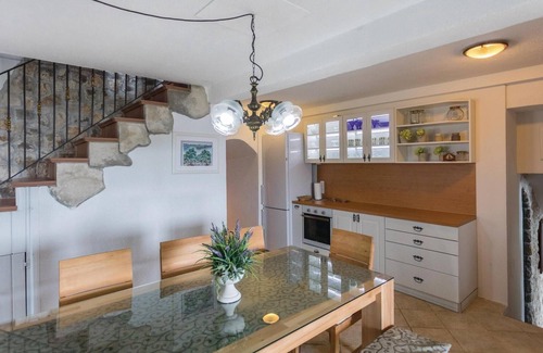 Kremena Casa | Impresionante casa en Klek con jacuzzi