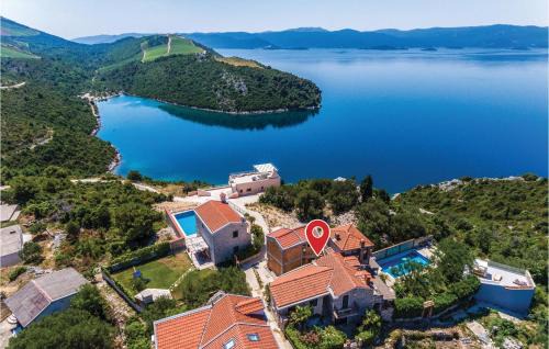Kremena Casa | Stunning Home In Klek With Jacuzzi