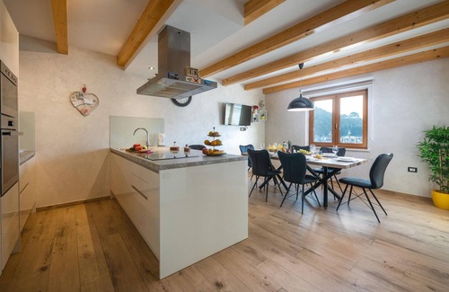 Rakalj Casa | Preciosa casa en Krnica con WiFi