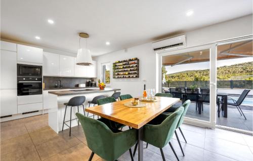 Primosten Casa | Stunning Home In Krusevo