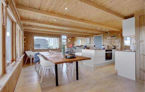 Nr. Lyngby Strand Casa | Stunning Home In Løkken With Sauna