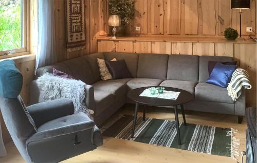Volda Casa | Stunning Home In Lauvstad With House Sea View