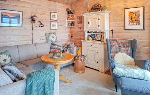 Brekke Casa | Stunning Home In Lavik