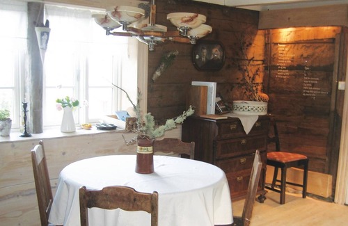 Radoy Casa | Stunning Home in Manger With 3 Bedrooms and Wifi