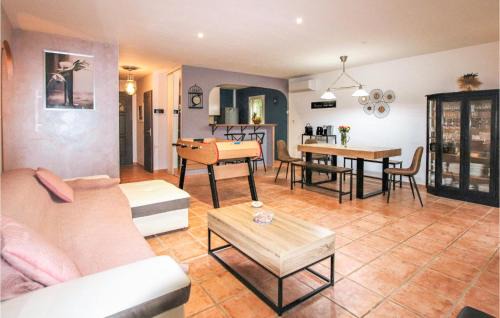 Montelimar Casa | Stunning Home In Montélimar