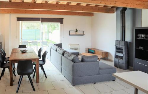 Costieres Casa | Stunning Home In Nîmes
