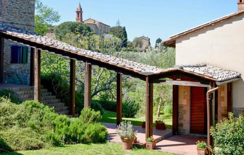 Paciano Casa | Stunning Home In Paciano With Kitchen