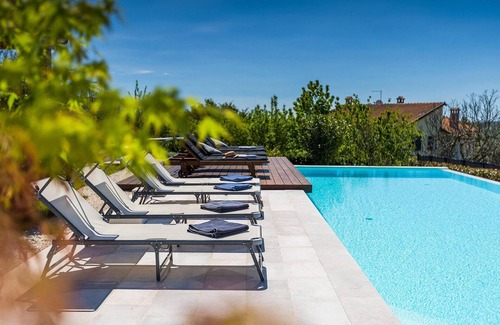 Trviz Casa | Impresionante casa en Pazin