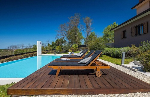 Trviz Casa | Impresionante casa en Pazin
