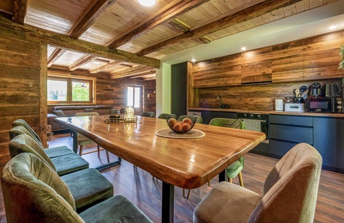 Gospic Casa | Stunning home in Prvan Selo with sauna
