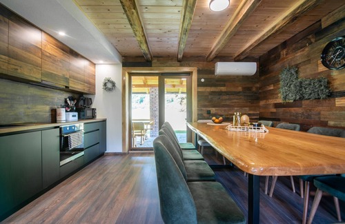 Gospic Casa | Stunning home in Prvan Selo with sauna