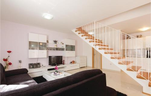 Rovinjsko Selo Casa | Stunning Home In Rovinjsko Selo