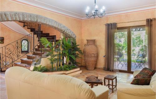 Saline Joniche Casa | Stunning Home In Saline Ioniche