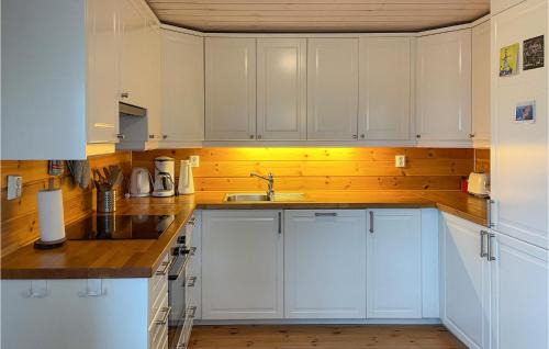 Sjusjoen Casa | Stunning Home In Sjusjøen With Sauna