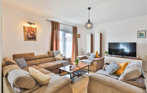 Solin Casa | Stunning Home In Solin