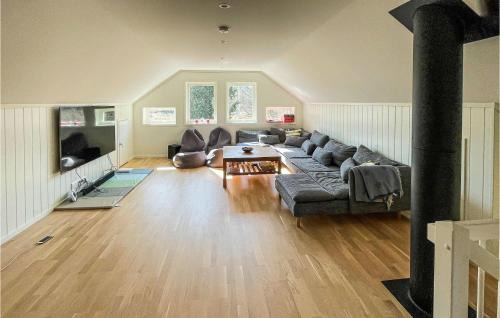 Songe Casa | Stunning Home In Songe With Wifi