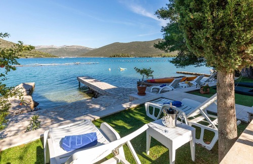Hodilje Casa | Impresionante casa en Ston con sauna