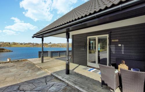 Sveio Casa | Stunning Home In Sveio With Kitchen