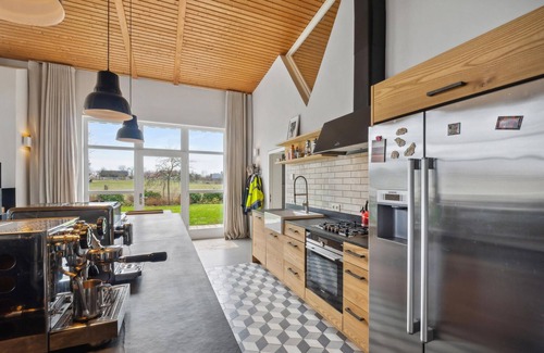 Densow Casa | Impresionante casa en Templin con sauna