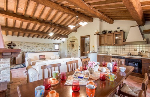 Todi Casa | Impresionante casa en Todi -PG-