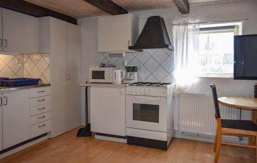 Bollerup Casa | Stunning Home In Tomelilla With Wifi
