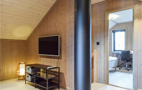 Birkenes Casa | Stunning Home In Vatnestrøm With Sauna