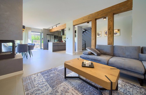 Vrh Casa | Impresionante casa en Vrh con sauna