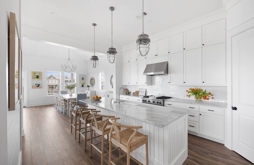 Galveston Casa | Stunning Home Steps from Beach! 5 Bd + 4.5 Baths w/Elevator Beachtown Galveston