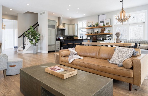 Macatawa Casa | Stunning Home w/Lake MI Association Beach