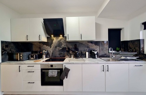 London Borough of Bexley Casa | Charming Flat Near Attractions in Bexleyheath