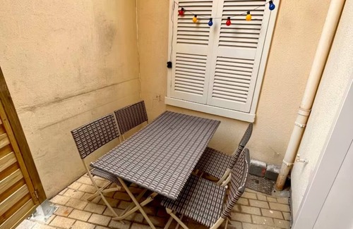 Saint-Leu Casa | Stunning house with jacuzzi, sauna, home cinema and bubble pool in Amiens.