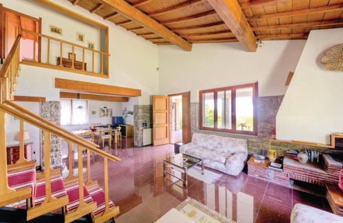 San Feliciano Casa | Impresionante casa en San Feliciano Sul.