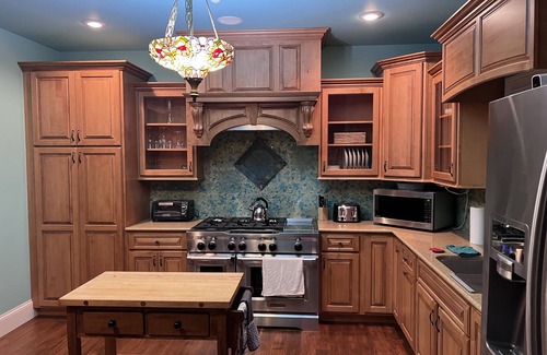Benton Otro | Stunning Kentucky Lake farmhouse. Perfect for entertaining or relaxation. 19244