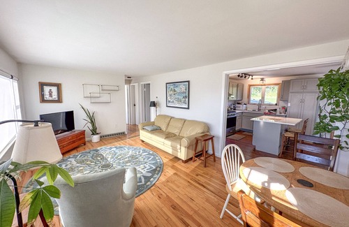 Skaneateles Casa | Stunning Lake Views! Country Side Retreat