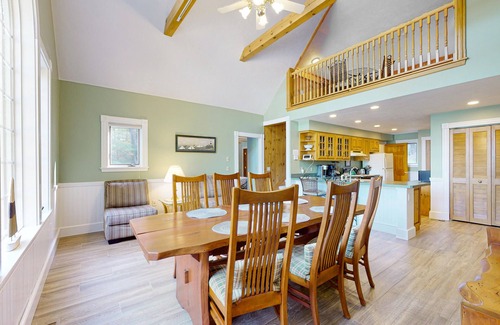 Moultonborough Casa | Stunning lakefront hideaway with water view, beach access & dock